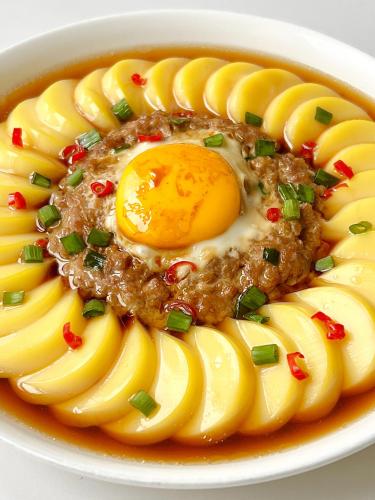 年夜飯餐桌示意